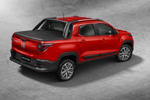 Fiat Strada Volcano Cabine Dupla 2020 года 